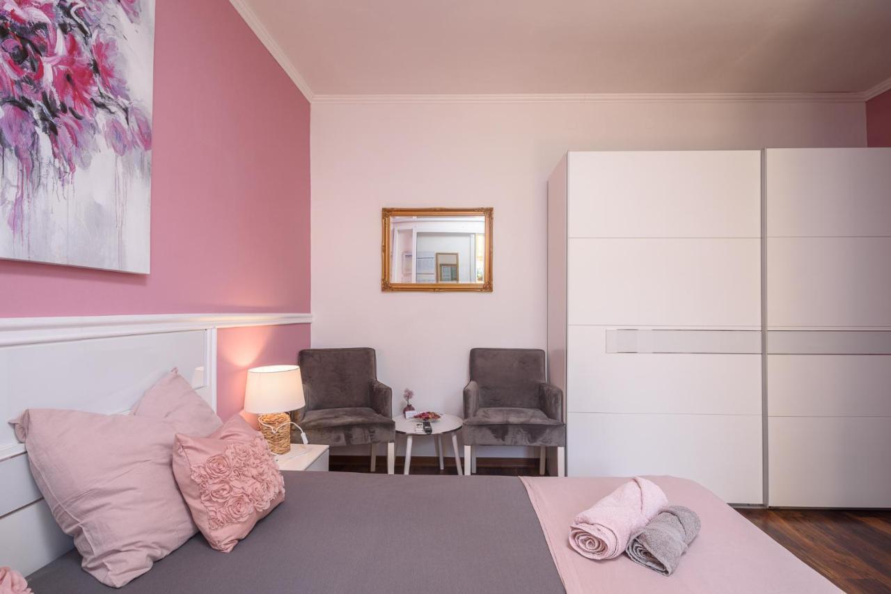 Vikeli Appartement Trogir Buitenkant foto