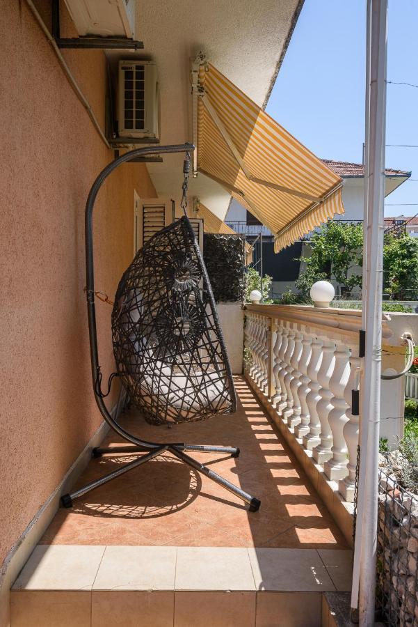 Vikeli Appartement Trogir Buitenkant foto